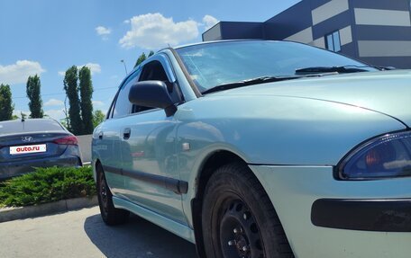 Mitsubishi Carisma I, 2002 год, 250 000 рублей, 3 фотография