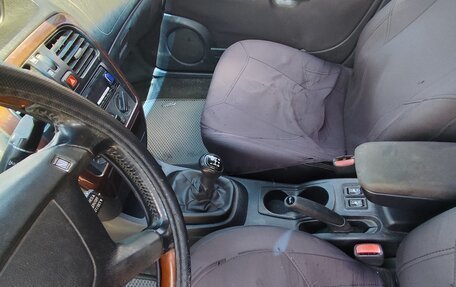 Mitsubishi Carisma I, 2002 год, 250 000 рублей, 17 фотография