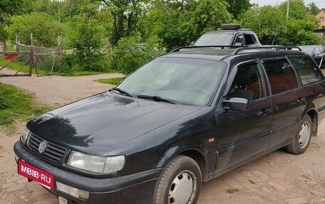 Volkswagen Passat B4, 1996 год, 270 000 рублей, 3 фотография