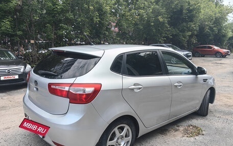 KIA Rio III рестайлинг, 2013 год, 1 000 000 рублей, 3 фотография