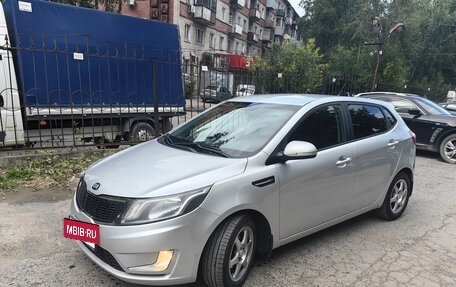 KIA Rio III рестайлинг, 2013 год, 1 000 000 рублей, 7 фотография