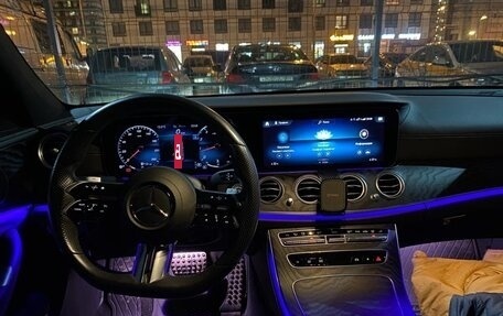 Mercedes-Benz E-Класс, 2021 год, 4 380 000 рублей, 2 фотография