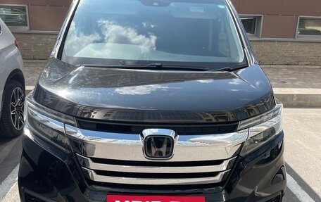 Honda Stepwgn IV, 2019 год, 2 550 000 рублей, 5 фотография