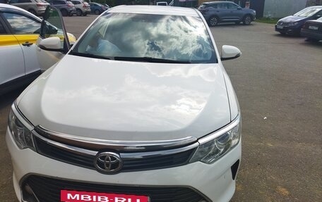 Toyota Camry, 2015 год, 1 500 000 рублей, 3 фотография