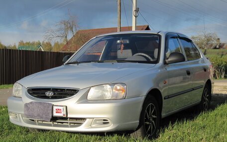 Hyundai Accent II, 2010 год, 650 000 рублей, 1 фотография