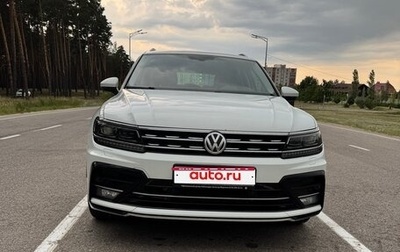 Volkswagen Tiguan II, 2018 год, 2 830 000 рублей, 1 фотография