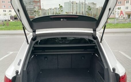 Audi A4, 2019 год, 2 550 000 рублей, 2 фотография