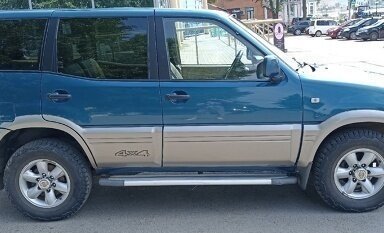 Nissan Terrano II рестайлинг, 2001 год, 550 000 рублей, 5 фотография
