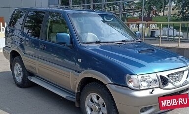 Nissan Terrano II рестайлинг, 2001 год, 550 000 рублей, 2 фотография