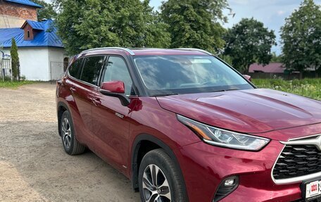 Toyota Highlander, 2021 год, 4 650 000 рублей, 5 фотография