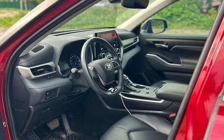 Toyota Highlander, 2021 год, 4 650 000 рублей, 8 фотография