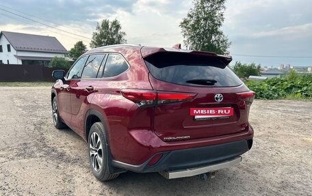 Toyota Highlander, 2021 год, 4 650 000 рублей, 7 фотография