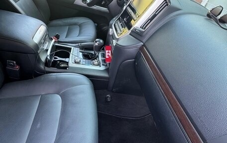 Toyota Land Cruiser 200, 2019 год, 5 300 000 рублей, 11 фотография