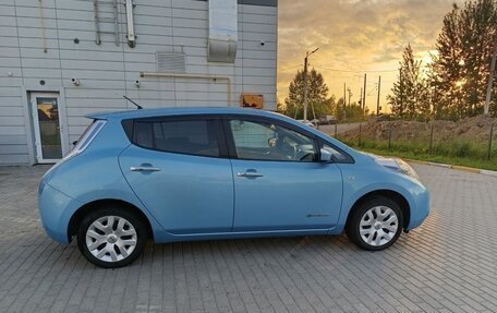 Nissan Leaf I, 2017 год, 760 000 рублей, 8 фотография