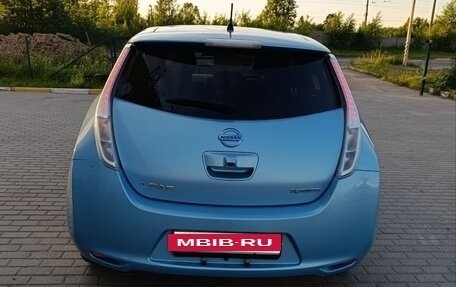 Nissan Leaf I, 2017 год, 760 000 рублей, 2 фотография
