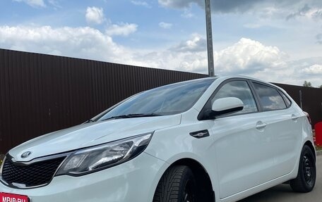 KIA Rio III рестайлинг, 2015 год, 745 000 рублей, 2 фотография