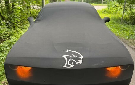 Dodge Challenger III рестайлинг 2, 2020 год, 3 900 000 рублей, 3 фотография