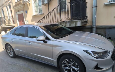 Hyundai Sonata VIII, 2020 год, 2 200 000 рублей, 2 фотография
