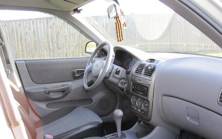 Hyundai Accent II, 2010 год, 650 000 рублей, 5 фотография