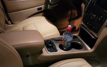 Jeep Grand Cherokee, 2011 год, 2 200 000 рублей, 12 фотография