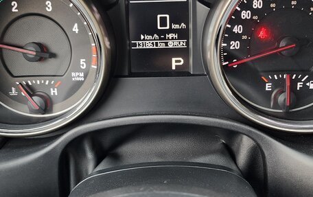 Jeep Grand Cherokee, 2011 год, 2 200 000 рублей, 22 фотография