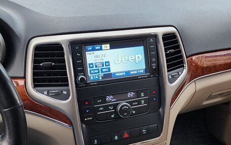 Jeep Grand Cherokee, 2011 год, 2 200 000 рублей, 21 фотография