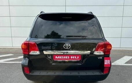 Toyota Land Cruiser 200, 2012 год, 3 494 000 рублей, 9 фотография