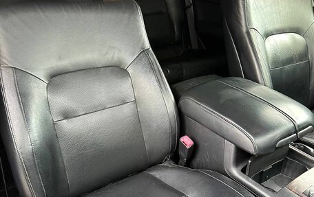 Toyota Land Cruiser 200, 2012 год, 3 494 000 рублей, 21 фотография