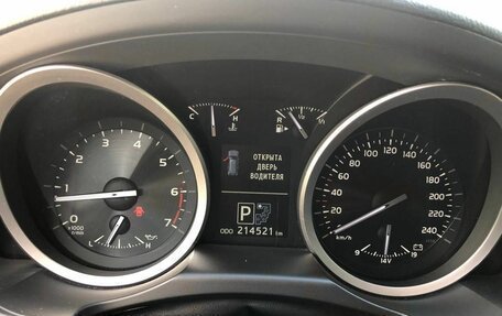 Toyota Land Cruiser 200, 2012 год, 3 494 000 рублей, 27 фотография