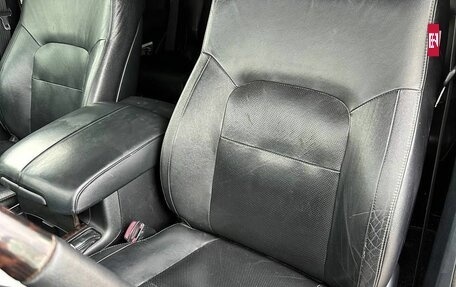 Toyota Land Cruiser 200, 2012 год, 3 494 000 рублей, 19 фотография