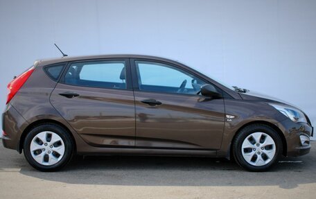 Hyundai Solaris II рестайлинг, 2015 год, 969 000 рублей, 4 фотография