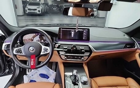 BMW 5 серия, 2022 год, 3 889 000 рублей, 7 фотография