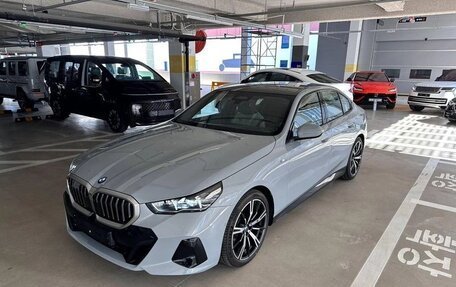 BMW 5 серия, 2024 год, 6 880 000 рублей, 1 фотография