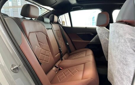 BMW 5 серия, 2024 год, 6 880 000 рублей, 24 фотография