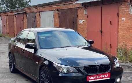 BMW 5 серия, 2003 год, 1 000 000 рублей, 3 фотография