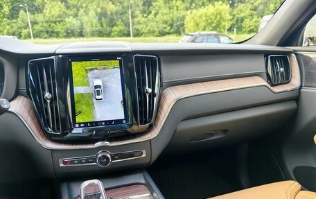 Volvo XC60 II, 2022 год, 4 880 000 рублей, 8 фотография
