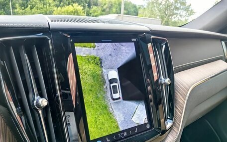 Volvo XC60 II, 2022 год, 4 880 000 рублей, 10 фотография