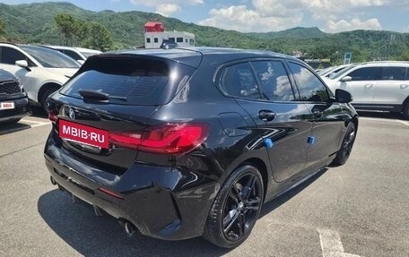 BMW 1 серия, 2024 год, 4 080 000 рублей, 2 фотография
