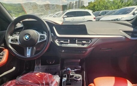 BMW 1 серия, 2024 год, 4 080 000 рублей, 12 фотография