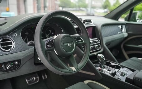 Bentley Bentayga I, 2021 год, 25 000 000 рублей, 7 фотография