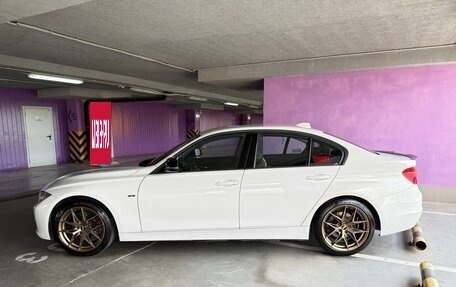 BMW 3 серия, 2012 год, 2 050 000 рублей, 2 фотография