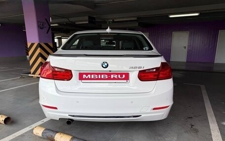 BMW 3 серия, 2012 год, 2 050 000 рублей, 4 фотография