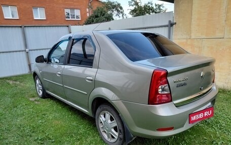 Renault Logan I, 2013 год, 420 000 рублей, 3 фотография