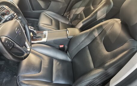 Volvo XC60 II, 2016 год, 2 800 000 рублей, 10 фотография