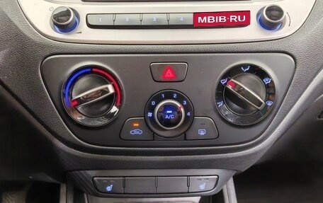 Hyundai Solaris II рестайлинг, 2019 год, 1 275 000 рублей, 18 фотография