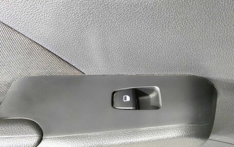 Hyundai Solaris II рестайлинг, 2019 год, 1 275 000 рублей, 21 фотография