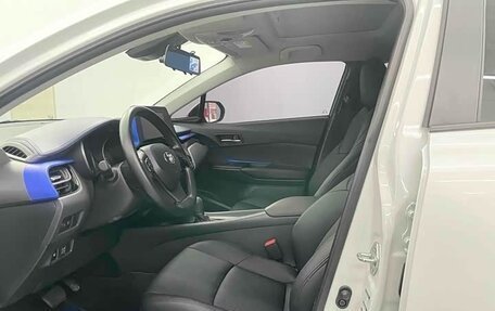 Toyota C-HR I рестайлинг, 2021 год, 1 679 080 рублей, 13 фотография