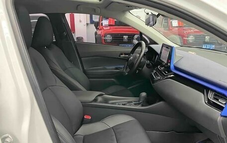 Toyota C-HR I рестайлинг, 2021 год, 1 679 080 рублей, 16 фотография