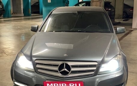 Mercedes-Benz C-Класс, 2011 год, 1 370 000 рублей, 4 фотография
