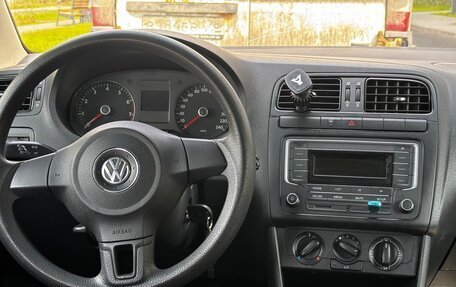 Volkswagen Polo VI (EU Market), 2010 год, 460 000 рублей, 10 фотография